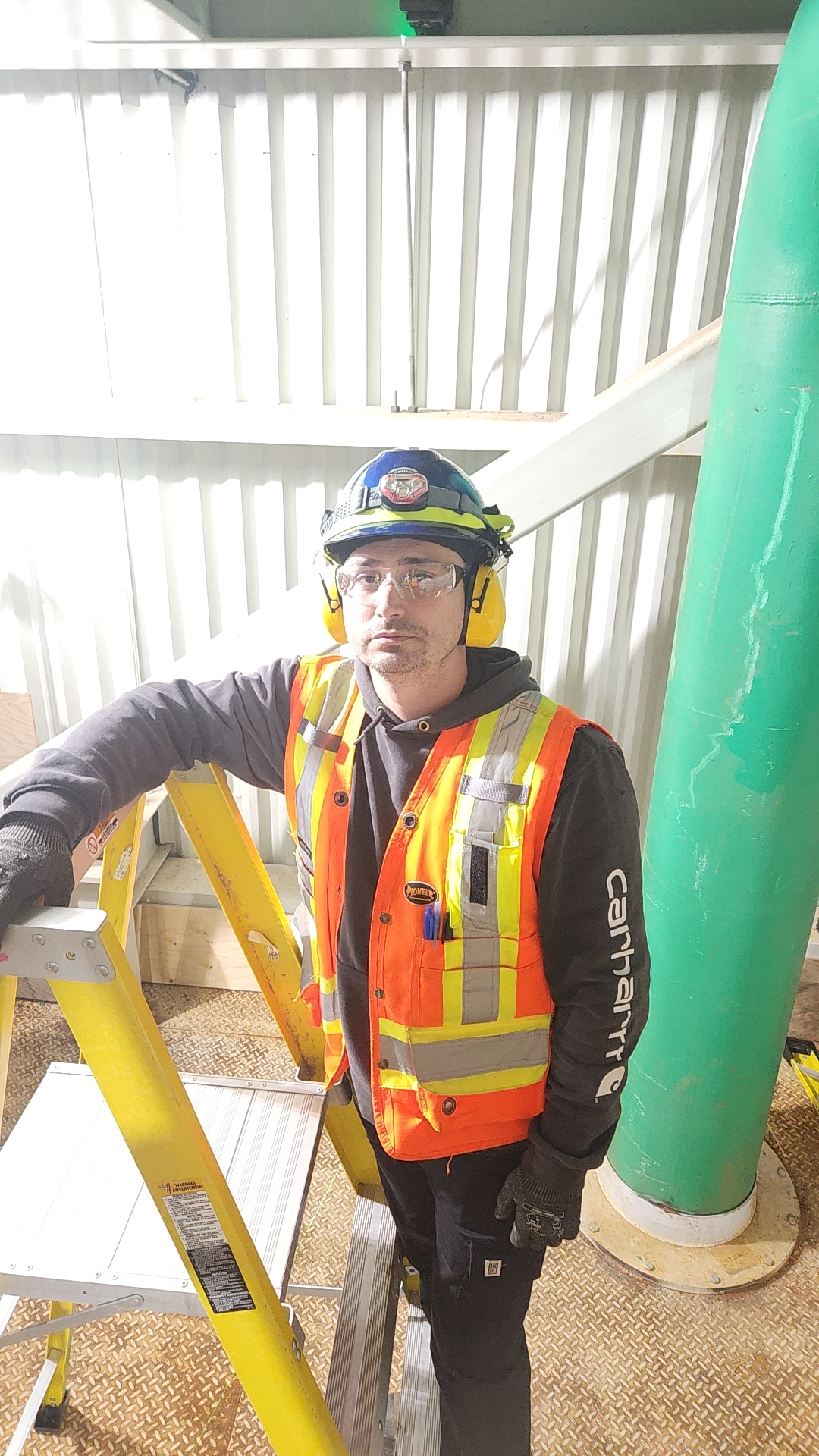 A photo of Jacques, the Twist tie twister.